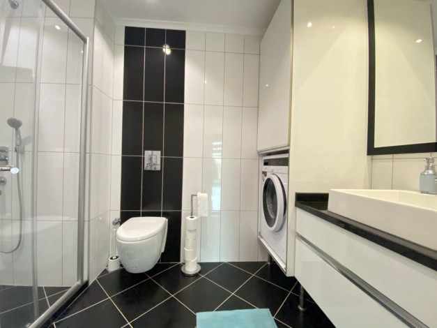 ID 1368  Трехкомнатная квартира в 400 метров от моря в Оба, площадью 130м2 - Ракурс 8