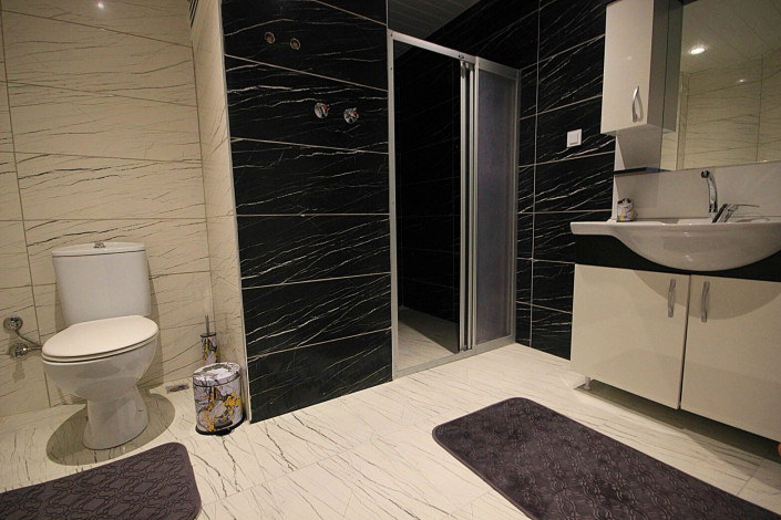 Трехкомнатная квартира с шикарным ремонтом в Махмутларе, 115м2 - Ракурс 11