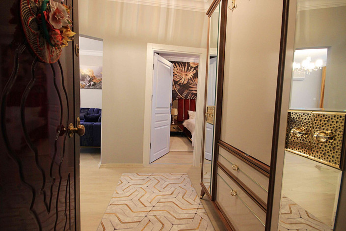 Трехкомнатная квартира с шикарным ремонтом в Махмутларе, 115м2 - Ракурс 36