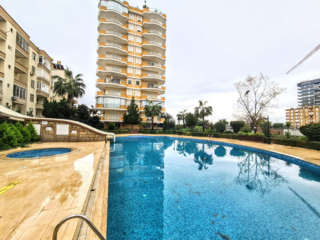 Трехкомнатная квартира с видом на море, 100 метров от моря в Махмутлар, 135м2 - Ракурс 13