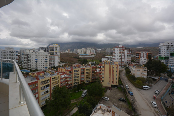 Трехкомнатная квартира с отличным ремонтом и мебелью  в Махмутларе, 130м2 - Ракурс 5