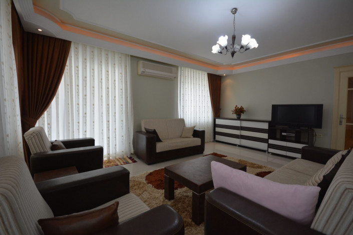 Трехкомнатная квартира с отличным ремонтом и мебелью  в Махмутларе, 130м2 - Ракурс 26