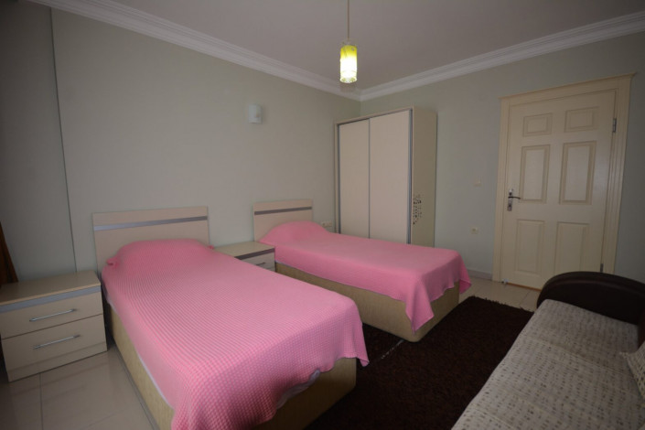 Трехкомнатная квартира с отличным ремонтом и мебелью  в Махмутларе, 130м2 - Ракурс 28