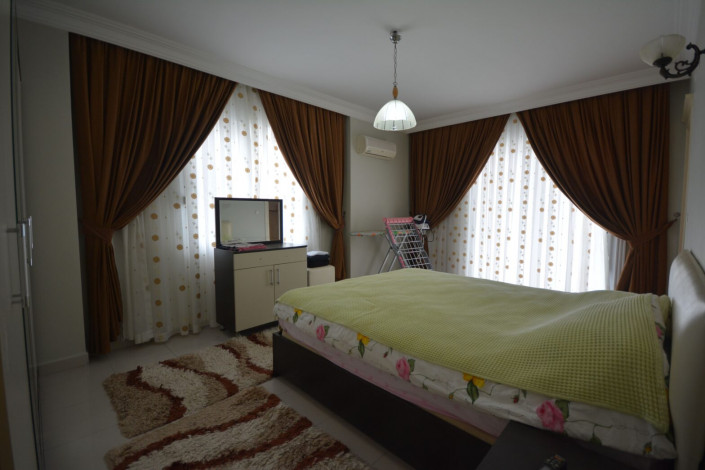 Трехкомнатная квартира с отличным ремонтом и мебелью  в Махмутларе, 130м2 - Ракурс 32