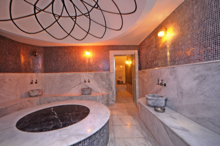 Апартаменты в современном комплексе в районе Каргыджак 3+1 с роскошной мебелью 500 метрах от моря,147 м 2. - Ракурс 2