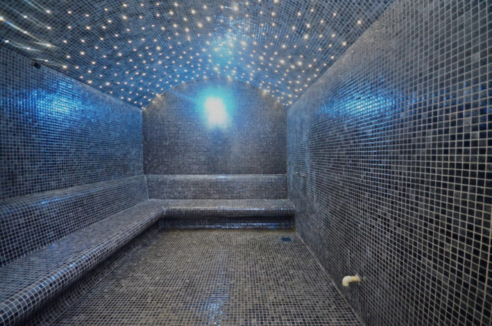 Апартаменты в современном комплексе в районе Каргыджак 3+1 с роскошной мебелью 500 метрах от моря,147 м 2. - Ракурс 3