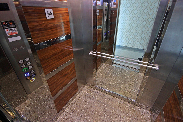 ID 1379 Трехкомнатная квартира с дизайнерским ремонтом в 300м от моря,115м2 - Ракурс 14