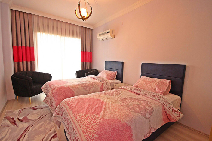 ID 1379 Трехкомнатная квартира с дизайнерским ремонтом в 300м от моря,115м2 - Ракурс 26