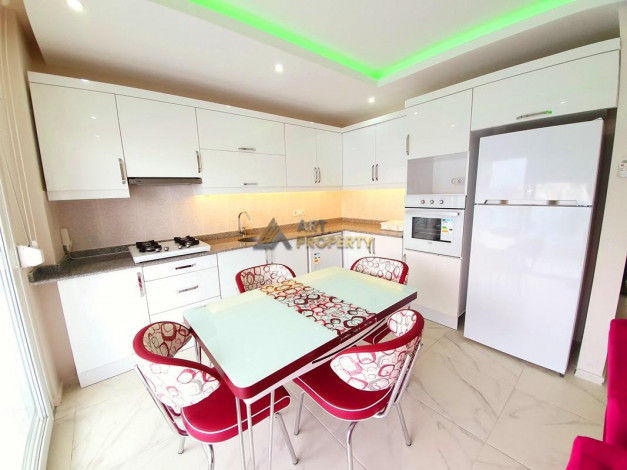 Трехкомнатная квартира с дизайнерским ремонтом и мебелью. 450 метров от моря в Махмутлар, 110м2 - Ракурс 19