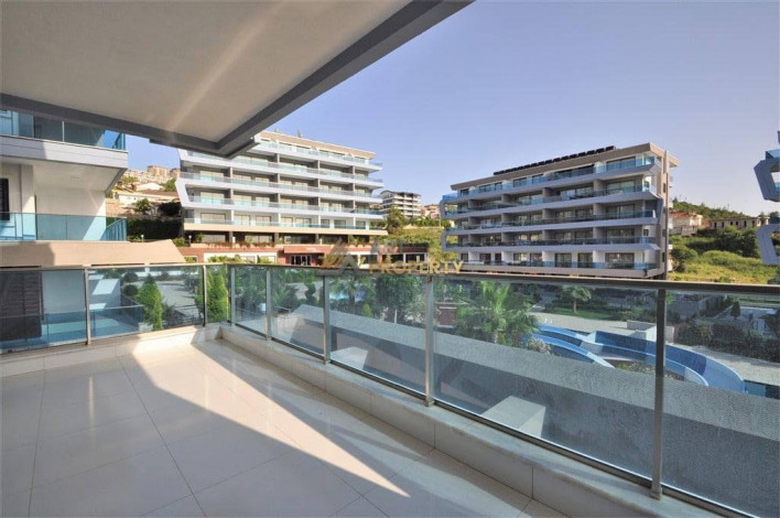 Шикарные апартаменты 3+1 в районе Каргыджак, 240 м2 - Ракурс 8