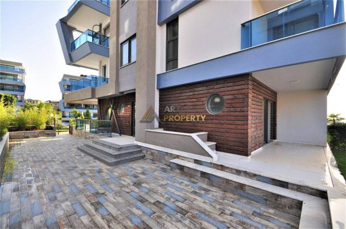 Шикарные апартаменты 3+1 в районе Каргыджак, 240 м2 - Ракурс 17