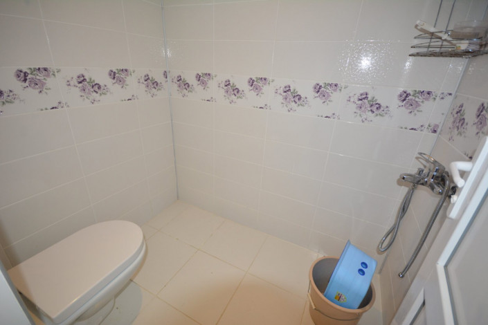 Трехкомнатная квартира с ремонтом и мебелью. 650 метров от моря в Махмутлар, 125м2 - Ракурс 13