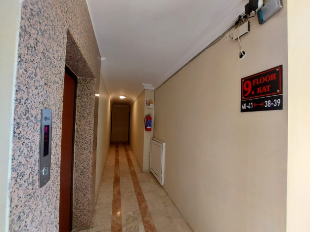 Апартаменты 3+1 в районе Махмутлар,100 метров от моря,145 м2 - Ракурс 5