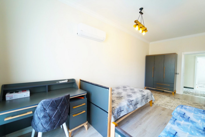 ID 1390  Апартаменты 3+1 в 600 м от моря в районе Махмутлар, 160 м2 - Ракурс 3