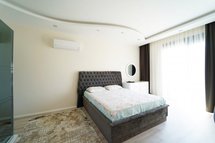 ID 1390  Апартаменты 3+1 в 600 м от моря в районе Махмутлар, 160 м2 - Ракурс 25