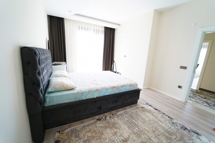 ID 1390  Апартаменты 3+1 в 600 м от моря в районе Махмутлар, 160 м2 - Ракурс 28