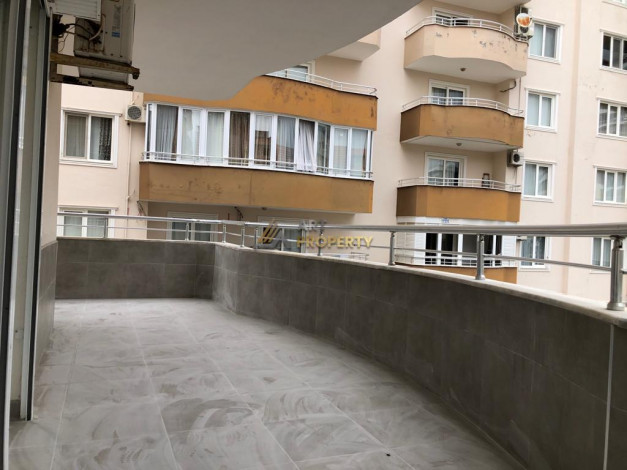 Трехкомнатная квартира 500 метров от моря в районе Махмутлар,120 м2. - Ракурс 6