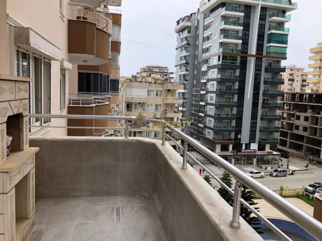 Трехкомнатная квартира 500 метров от моря в районе Махмутлар,120 м2. - Ракурс 7