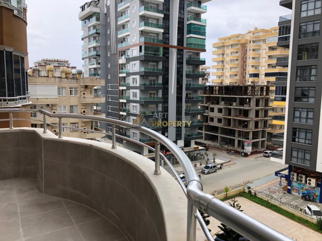 Трехкомнатная квартира 500 метров от моря в районе Махмутлар,120 м2. - Ракурс 8