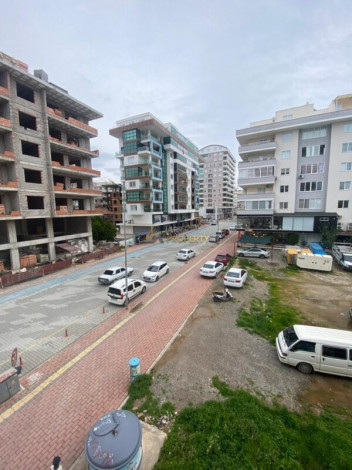 Квартира 1+1 в центре Махмутлар, 60 м2 - Ракурс 5