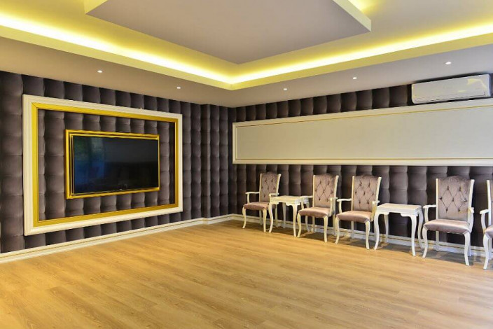 Квартира большой площади с видом на море планировки 1+1 в Махмутларе в комплексе на первой линии моря, 93 м2 - Ракурс 13