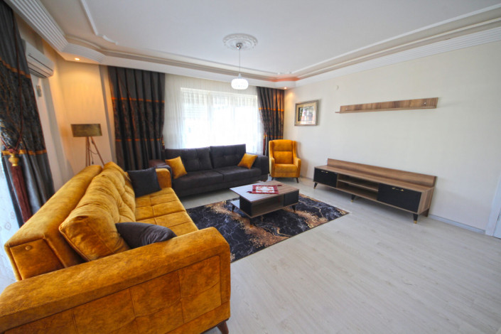 Трехкомнатная меблированная квартира в районе Махмутлар, 115м - Ракурс 2