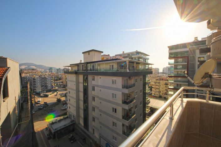 Трехкомнатная меблированная квартира в районе Махмутлар, 115м - Ракурс 12