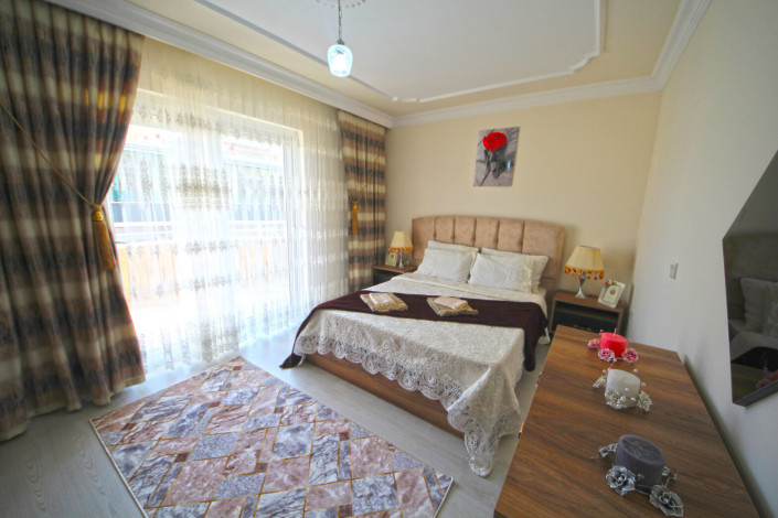 Трехкомнатная меблированная квартира в районе Махмутлар, 115м - Ракурс 25