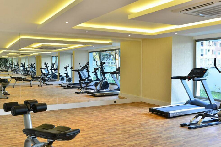 Квартира большой площади с видом на море планировки 1+1 в Махмутларе в комплексе на первой линии моря, 93 м2 - Ракурс 14