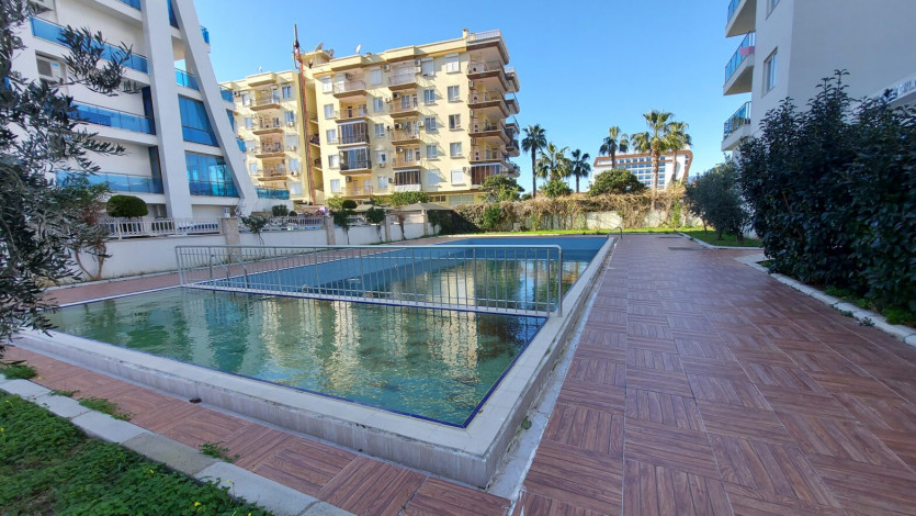 Полностью меблированные апартаменты на границе районов Кестель  и Махмутлар, 110м - Ракурс 2