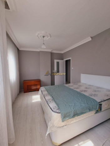 Квартира 2+1 с ремонтом на высоком этаже в Махмутларе, 110 м2 - Ракурс 6