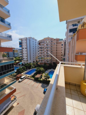 Квартира 2+1 с ремонтом на высоком этаже в Махмутларе, 110 м2 - Ракурс 7