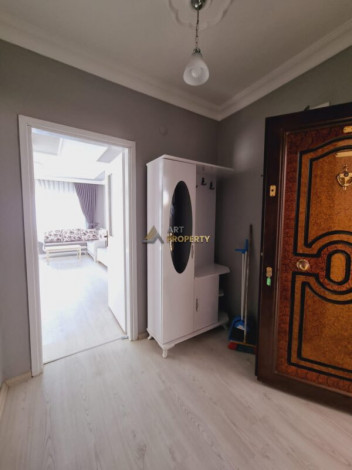 Квартира 2+1 с ремонтом на высоком этаже в Махмутларе, 110 м2 - Ракурс 8