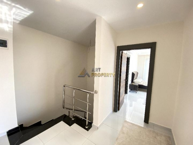 Четырехкомнатная квартира в комплексе премиум класса, в Махмутларе,180 м! - Ракурс 12