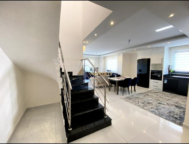 Четырехкомнатная квартира в комплексе премиум класса, в Махмутларе,180 м! - Ракурс 13