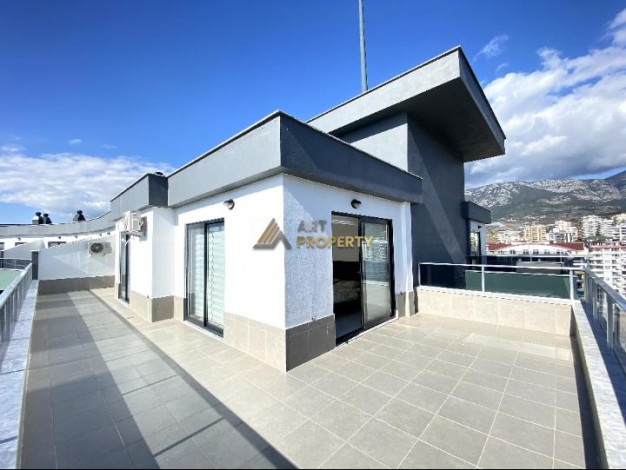 Четырехкомнатная квартира в комплексе премиум класса, в Махмутларе,180 м! - Ракурс 20