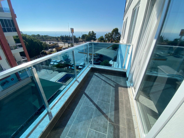 Апартаменты 1+1 с видом на море, Каргыджак,50м2 - Ракурс 4