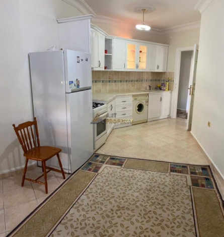 Квартира 2+1 в Махмутлар, по центральной улице Барбаросс, 130 м2 - Ракурс 3