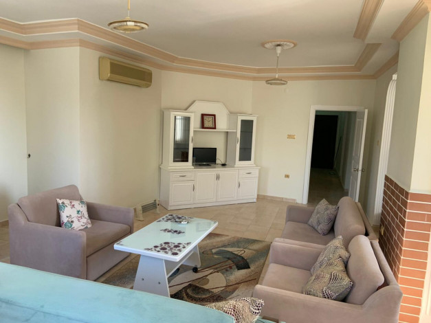 Квартира 2+1 в Махмутлар, по центральной улице Барбаросс, 130 м2 - Ракурс 9