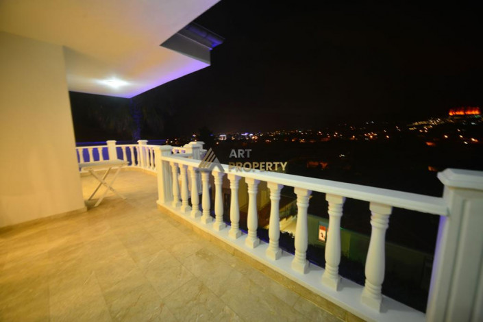 Трехэтажная меблированная вилла в Каргыджаке, 270м - Ракурс 5