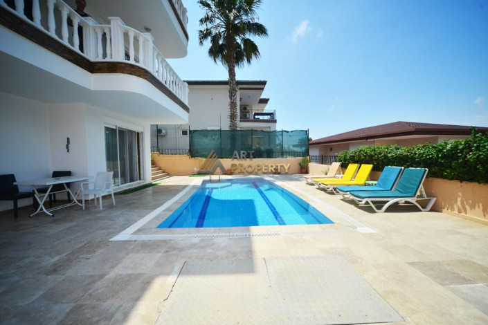 Трехэтажная меблированная вилла в Каргыджаке, 270м - Ракурс 15