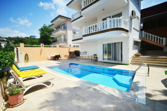 Трехэтажная меблированная вилла в Каргыджаке, 270м - Ракурс 18