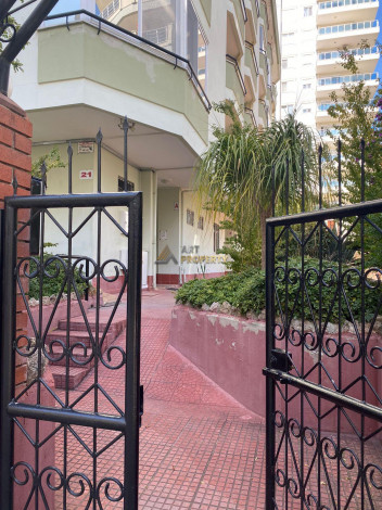 Квартира 2+1 в Махмутлар, по центральной улице Барбаросс, 105 м2 - Ракурс 4