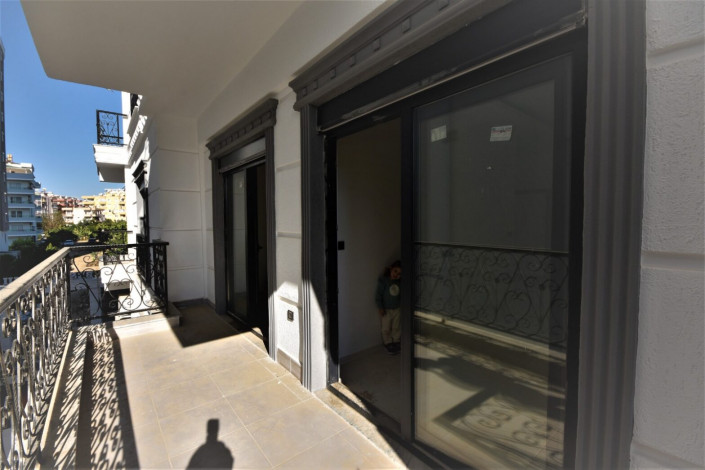 Квартира 1+1 в новом современном комплексе, район Махмутлар, 60 м2 - Ракурс 12