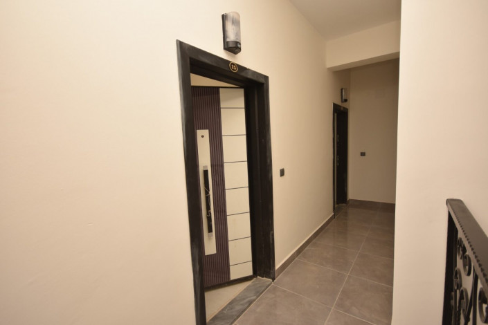 Квартира 1+1 в новом современном комплексе, район Махмутлар, 60 м2 - Ракурс 16