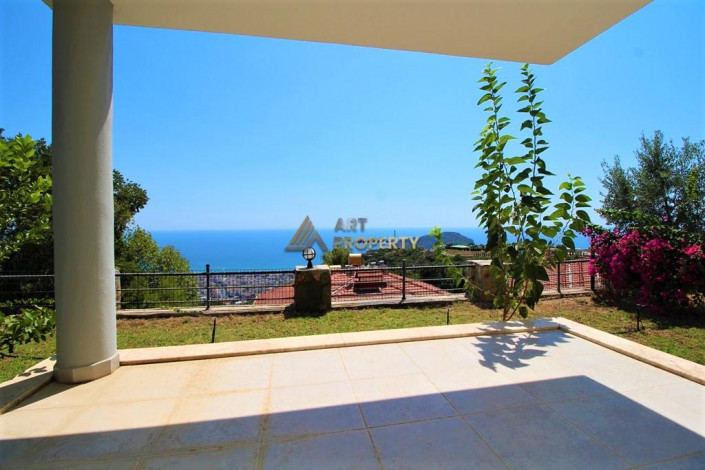 Четырехкомнатная вилла с видом на море в Алании, 180м - Ракурс 8