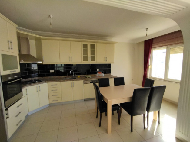 Апартаменты 2+1 в районе Махмутлар, 140 м2 - Ракурс 15