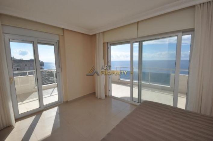 Апартаменты у моря 3+1 в районе Махмутлар, 280 м2 - Ракурс 25