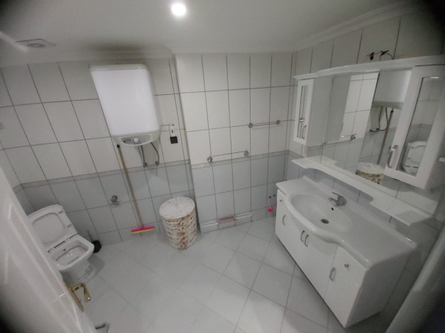 Трехкомнатная квартира с мебелью в Махмутларе, площадь 125 м - Ракурс 3