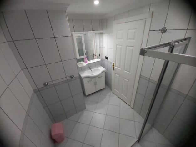 Трехкомнатная квартира с мебелью в Махмутларе, площадь 125 м - Ракурс 14